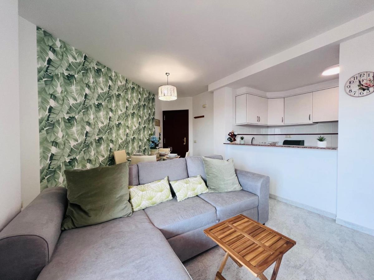 P.Banuls 11 Apartment Empuriabrava Exterior photo